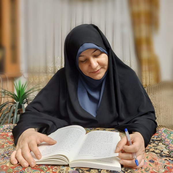 طاهره مشایخ